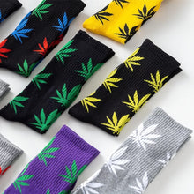 Load image into Gallery viewer, Weed Leaf Socks
