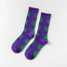 Load image into Gallery viewer, Weed Leaf Socks
