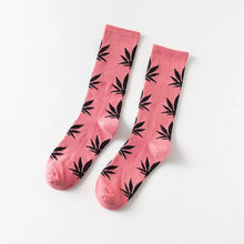 Load image into Gallery viewer, Weed Leaf Socks
